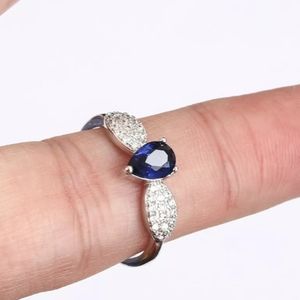 Winged sapphire & topaz sterling silver ring sz8.5